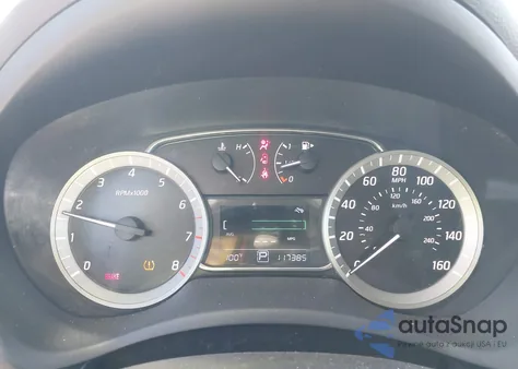 2014 Nissan Sentra Sr z USA, uszkodzony, nr VIN 3N1AB7AP1EY261687